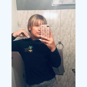 Meet your Posher, Lizbeth